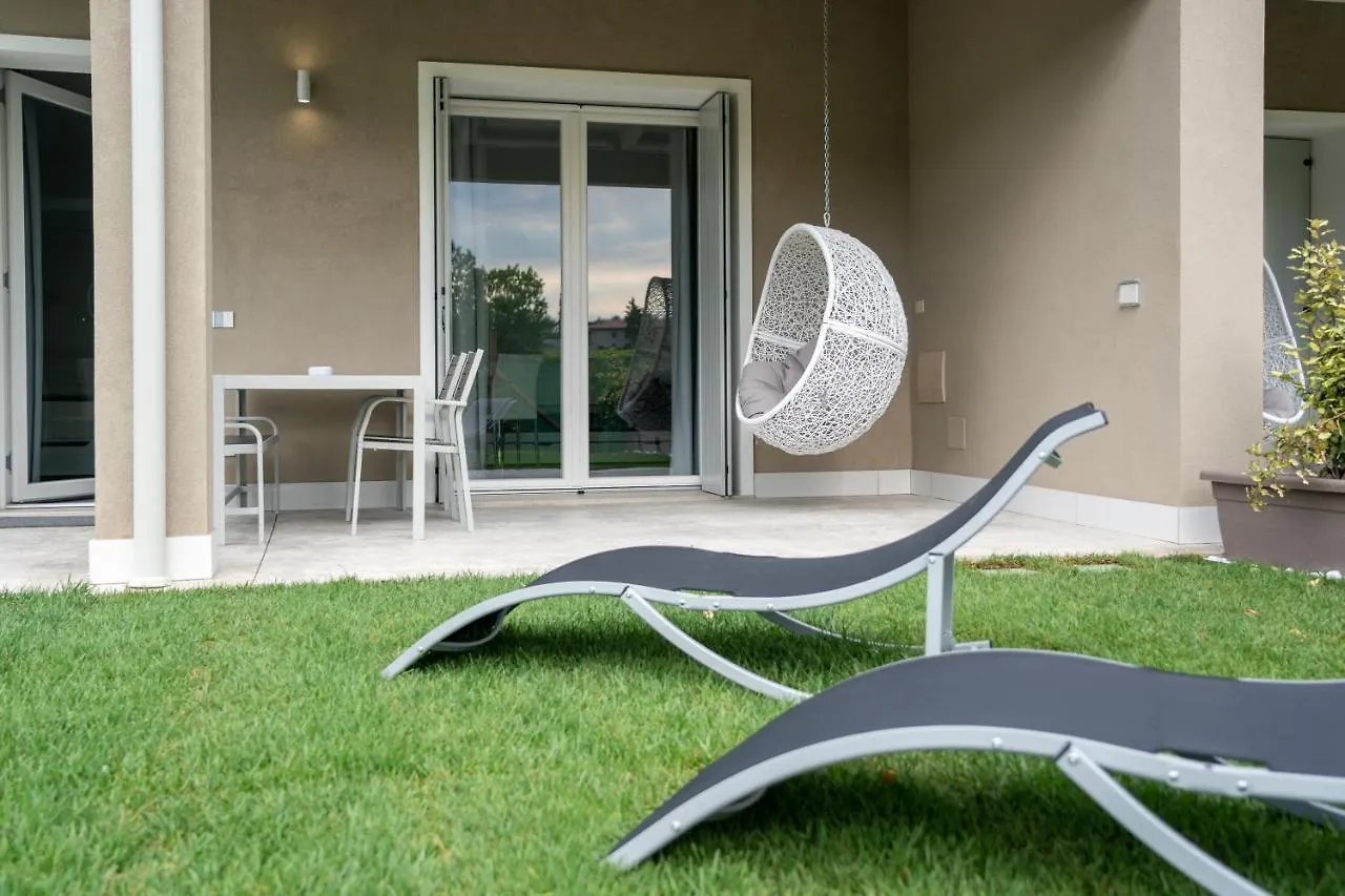 Residence Le Aromatiche Cavaion Veronese 0*,  Italy