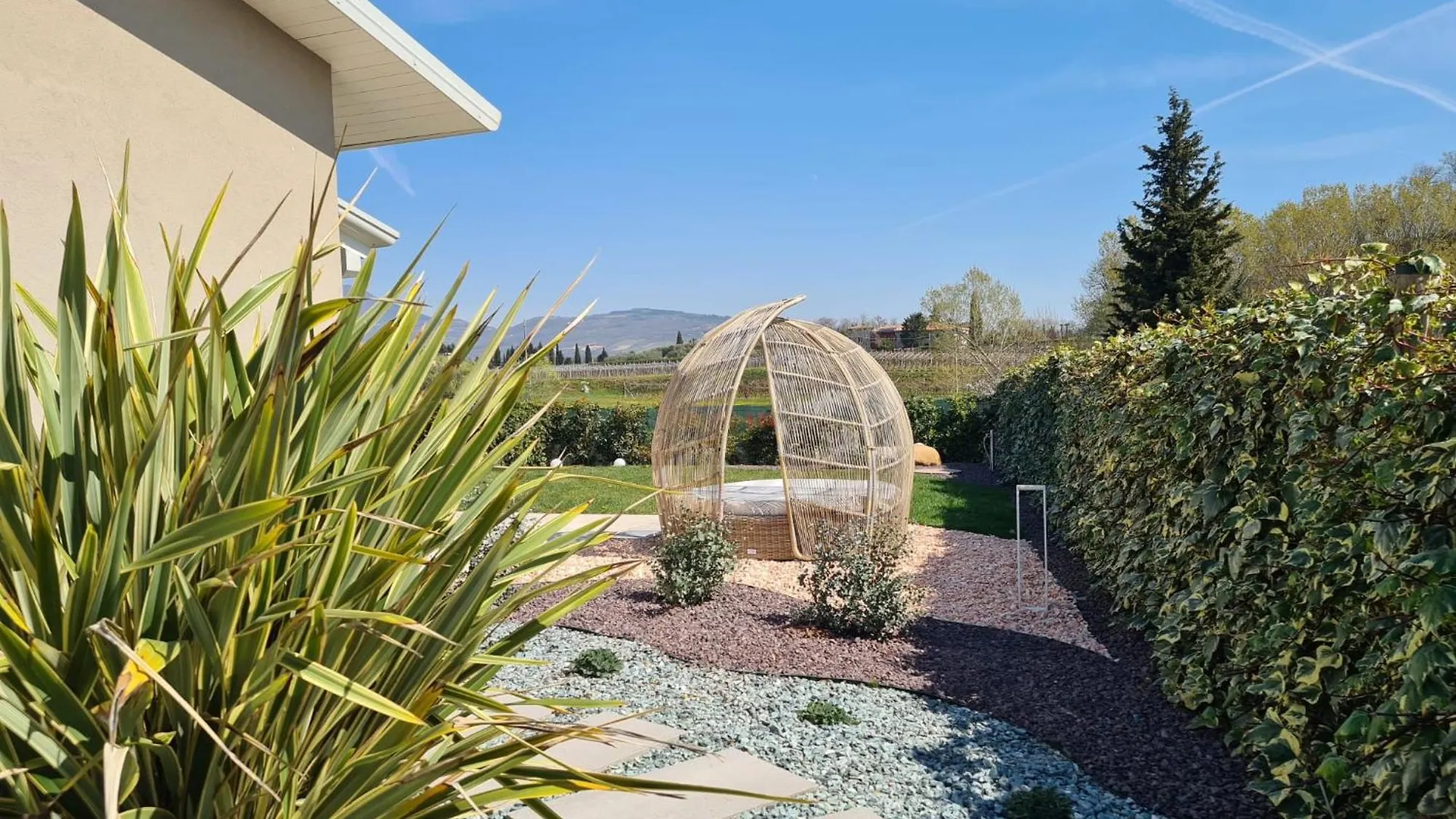 Residence Le Aromatiche Cavaion Veronese İtalya