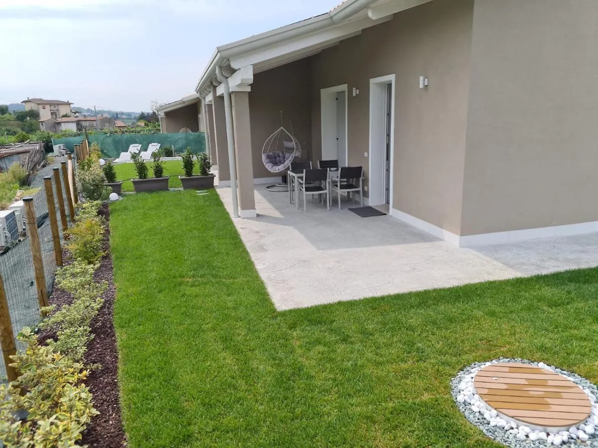 Residence Le Aromatiche Cavaion Veronese Apartment