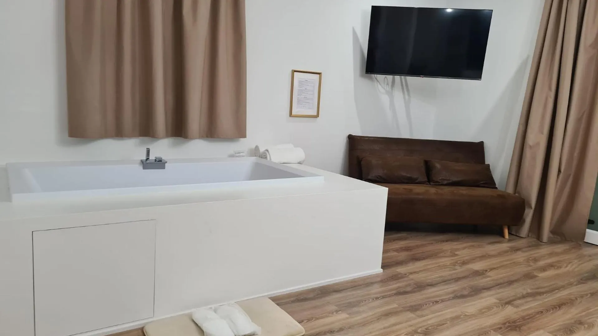 Residence Le Aromatiche Cavaion Veronese