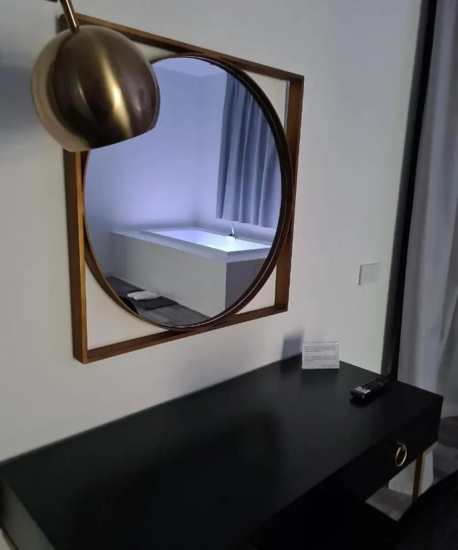 Apartment Residence Le Aromatiche Cavaion Veronese