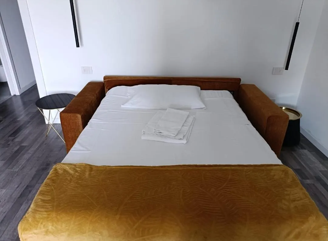 Residence Le Aromatiche Cavaion Veronese Apartment